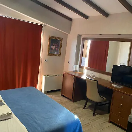 Dionysion Hotel 2*