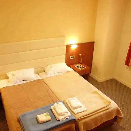 Hotell Dionysion Thebes