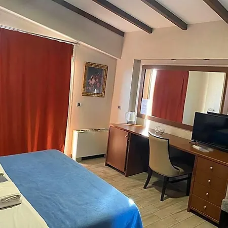 Hotell Dionysion 2*